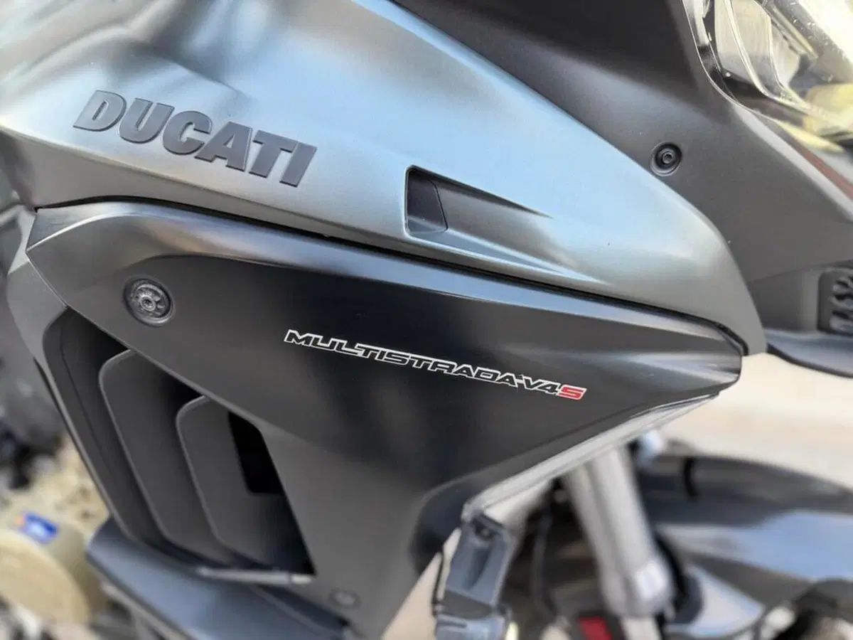 Ducati Multistrada V4 S (2021 - 24) (4)