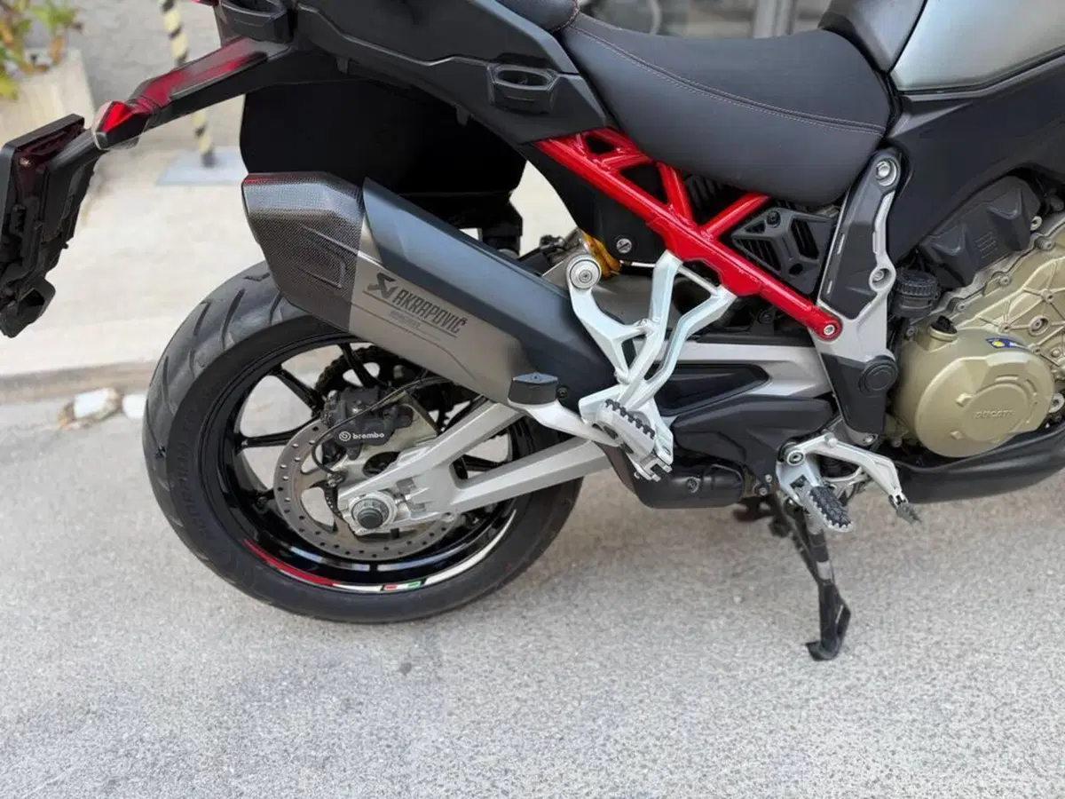 Ducati Multistrada V4 S (2021 - 24) (6)