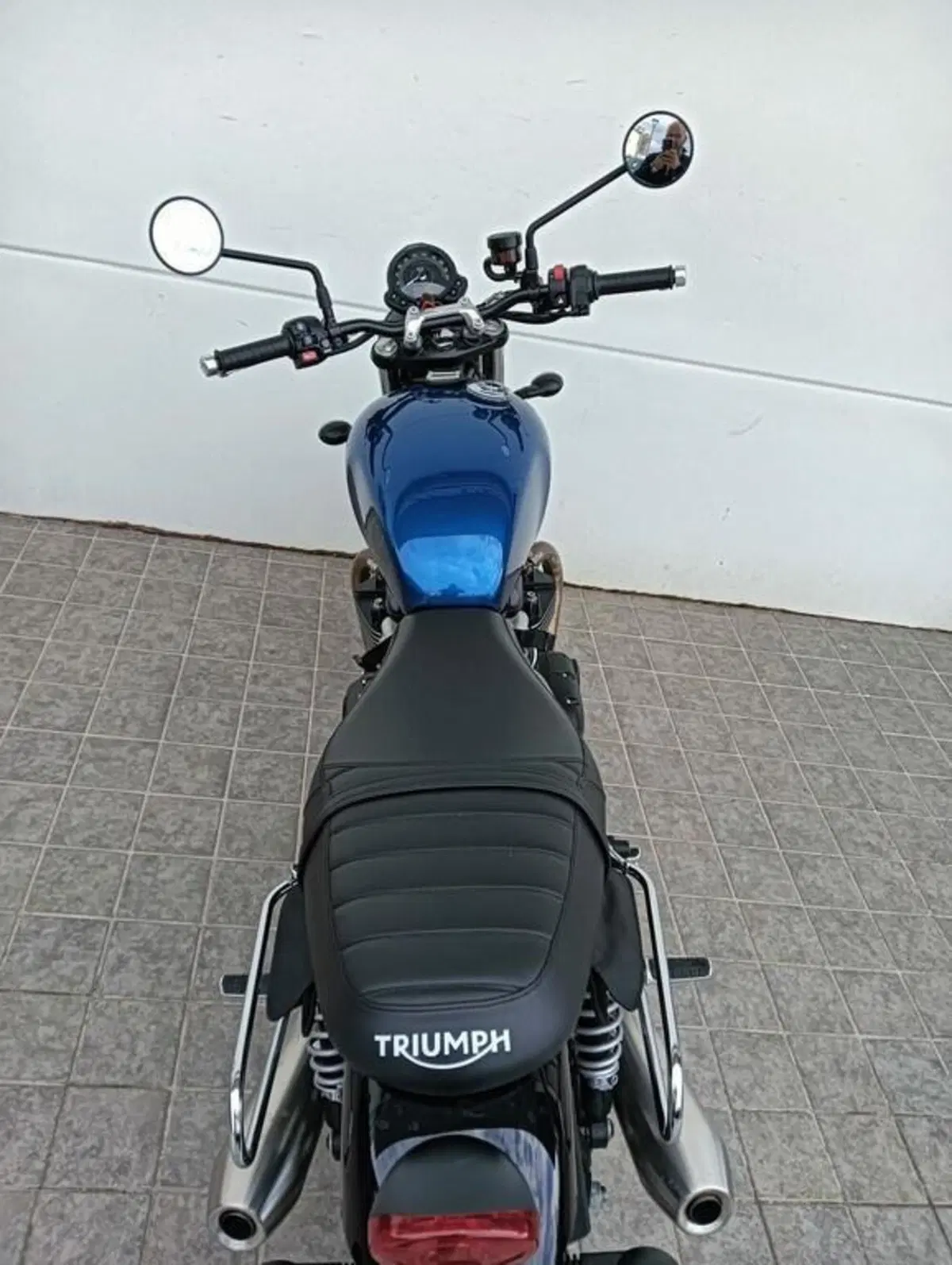 Triumph Street Twin 900 (2021 - 22) (13)