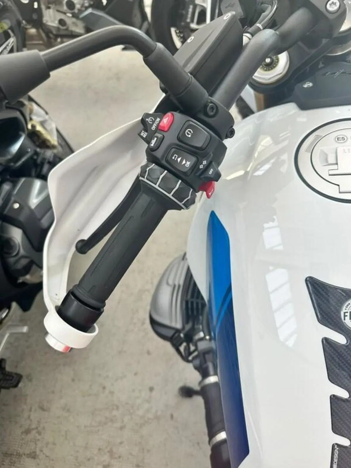 Bmw R 12 G/S (2026 - 27) (6)