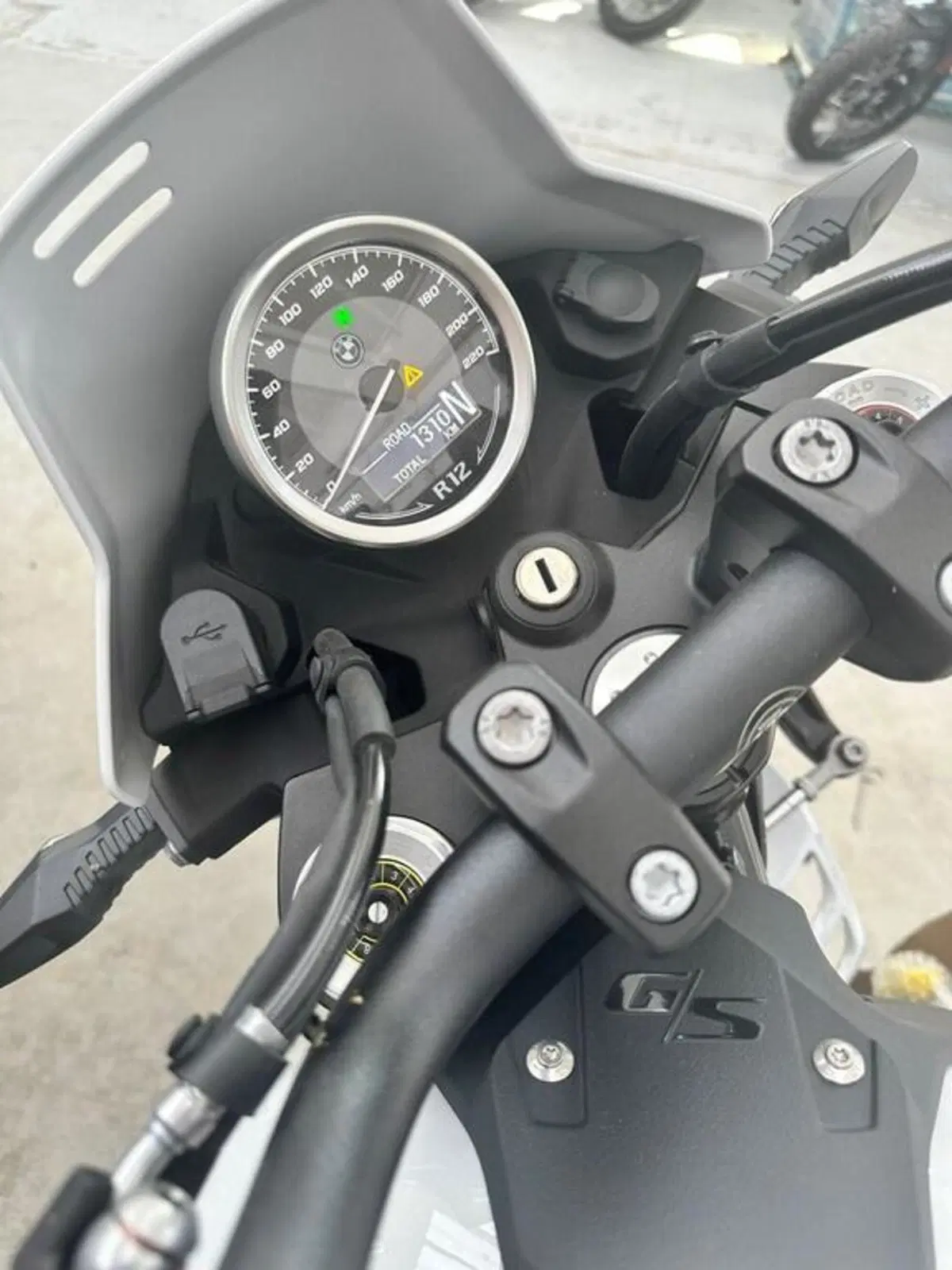 Bmw R 12 G/S (2026 - 27) (11)