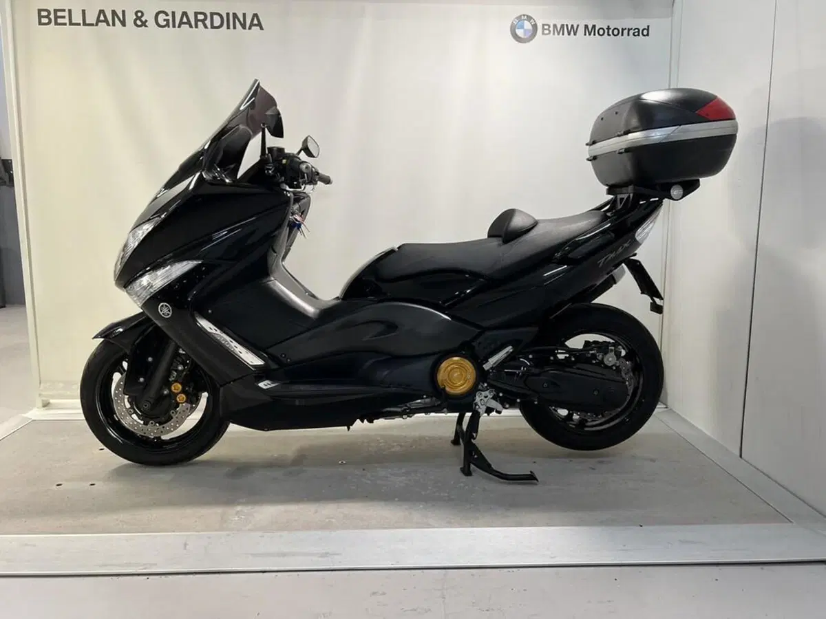 Yamaha T-Max 500 White Max (2010 - 11)