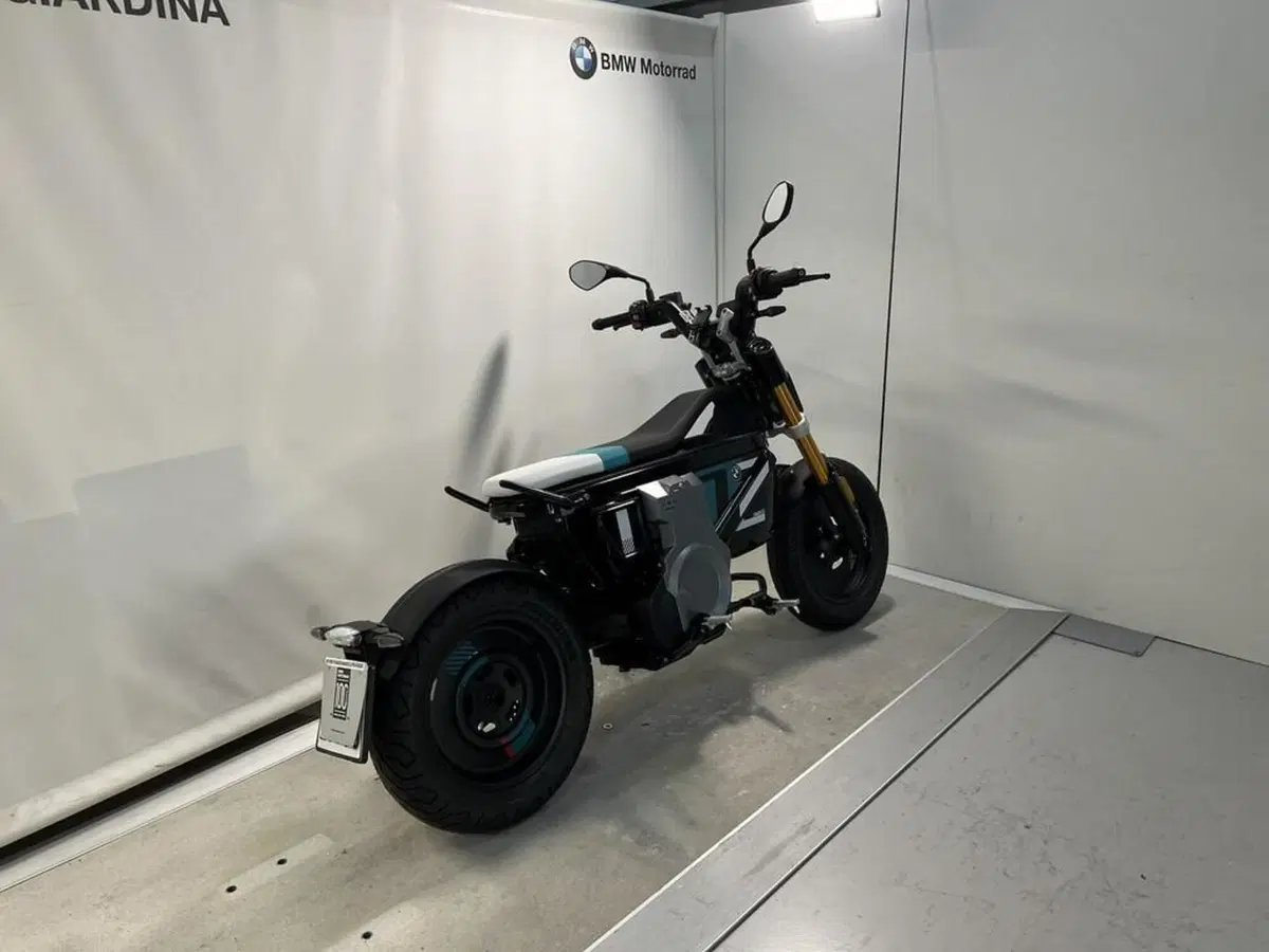 Bmw CE 02 AM (2024 - 26) (13)