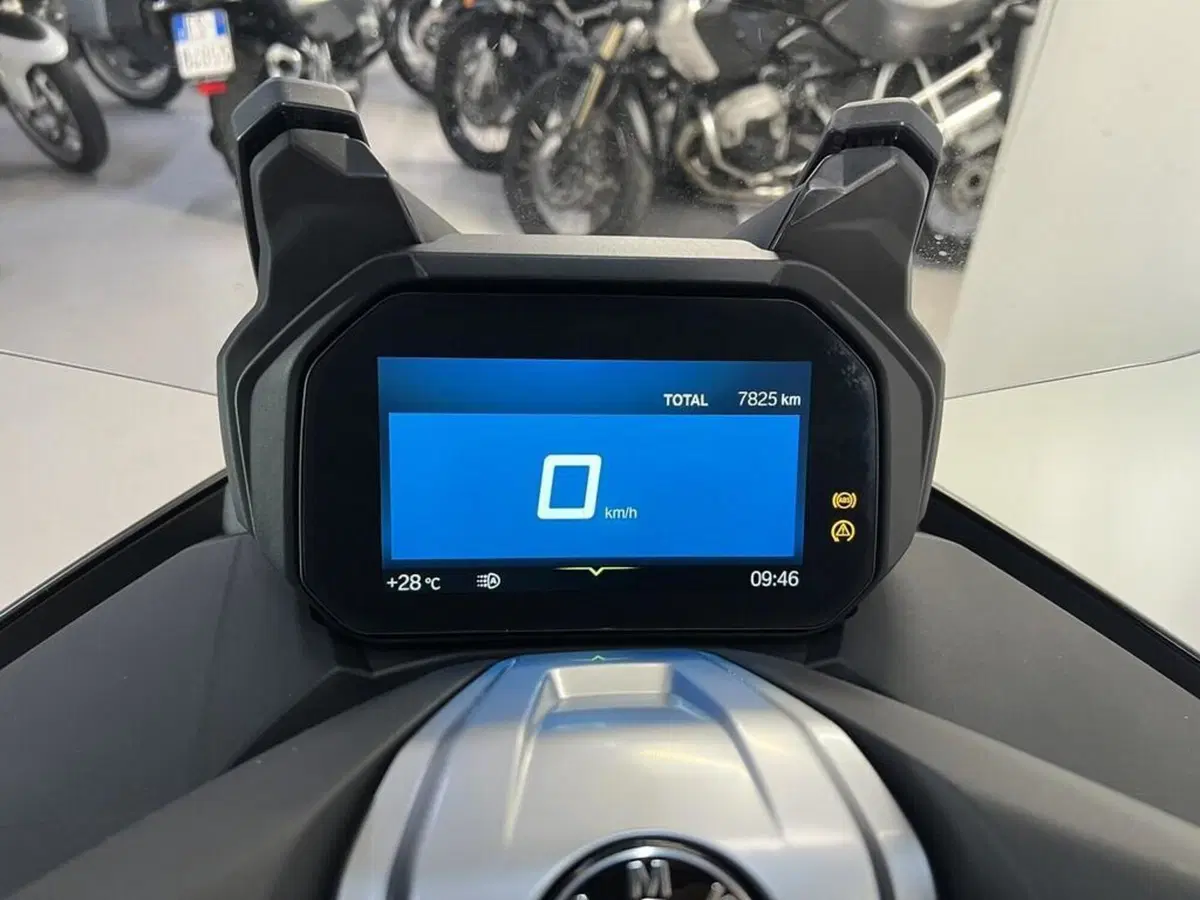 Bmw C 400 GT (2019 - 20) (8)
