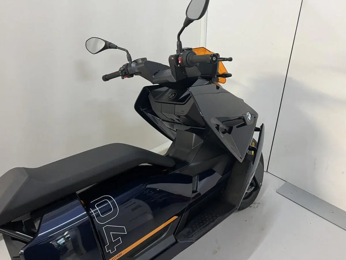 Bmw CE 04 (2021 - 25) (14)