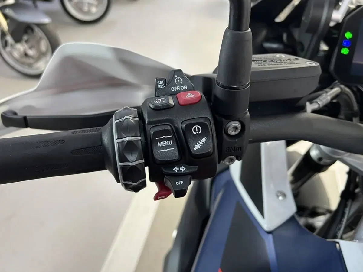 Bmw R 1250 GS (2021 - 24) (7)
