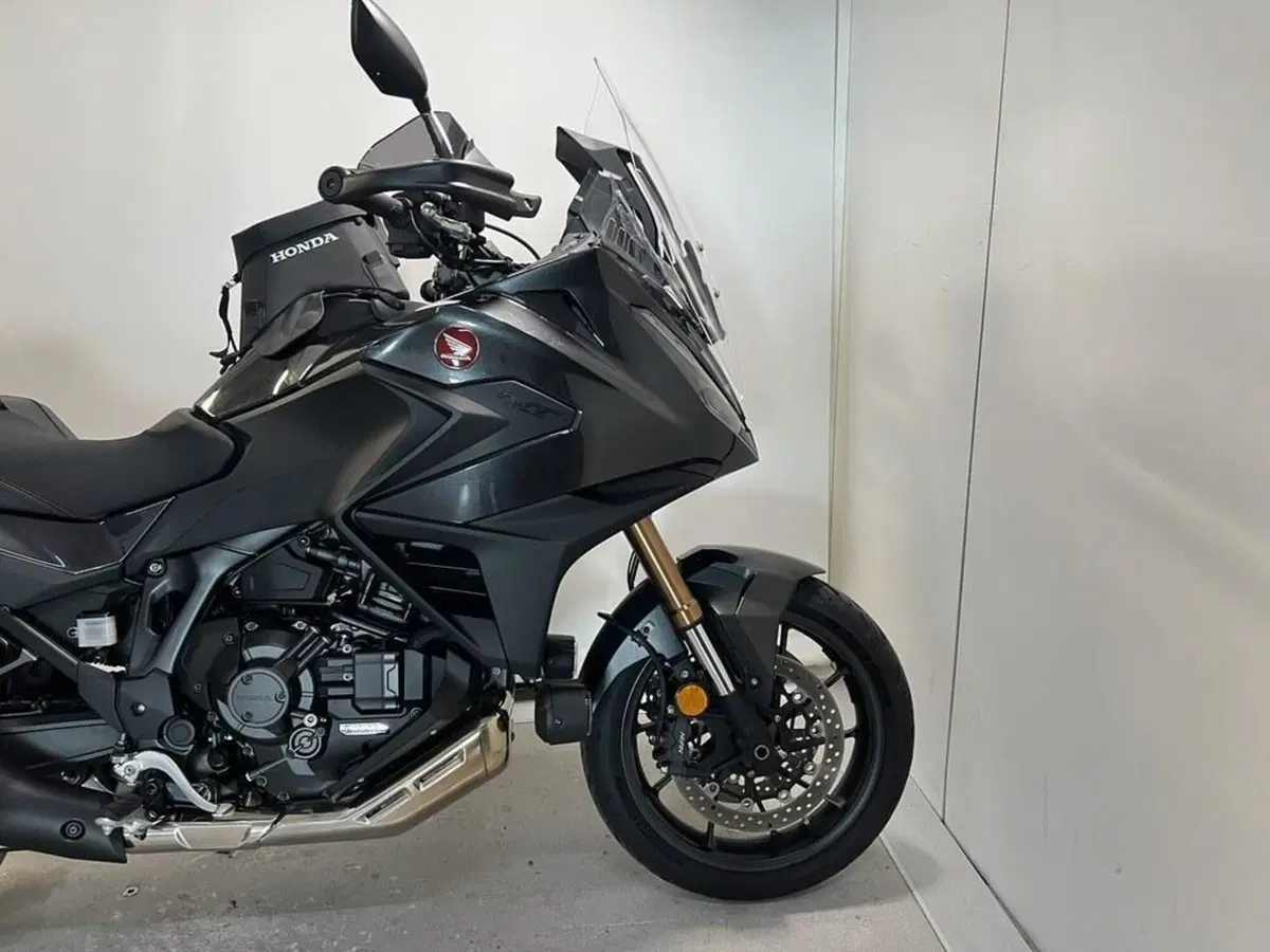 Honda NT 1100 Travel DCT (2022 - 24) (12)