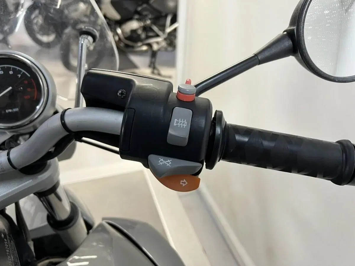 Bmw R 1150 R (2000 - 07) (9)