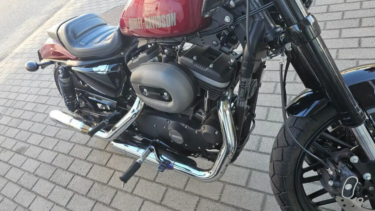 Harley-Davidson 1200 Roadster (2016 - 2017) - XL 1200R (3)