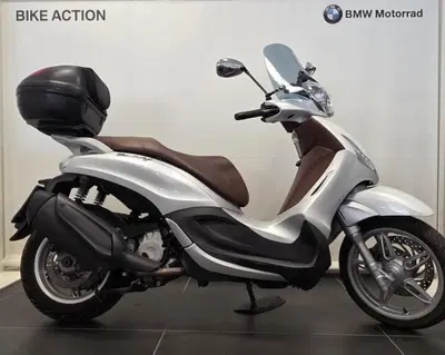Piaggio Beverly 350 SportTouring ie ABS (2011 - 17) usata