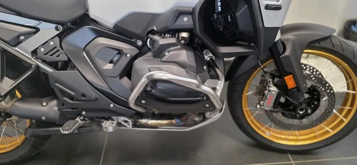Bmw R 1300 GS Adventure Trophy (2025 - 26) (8)