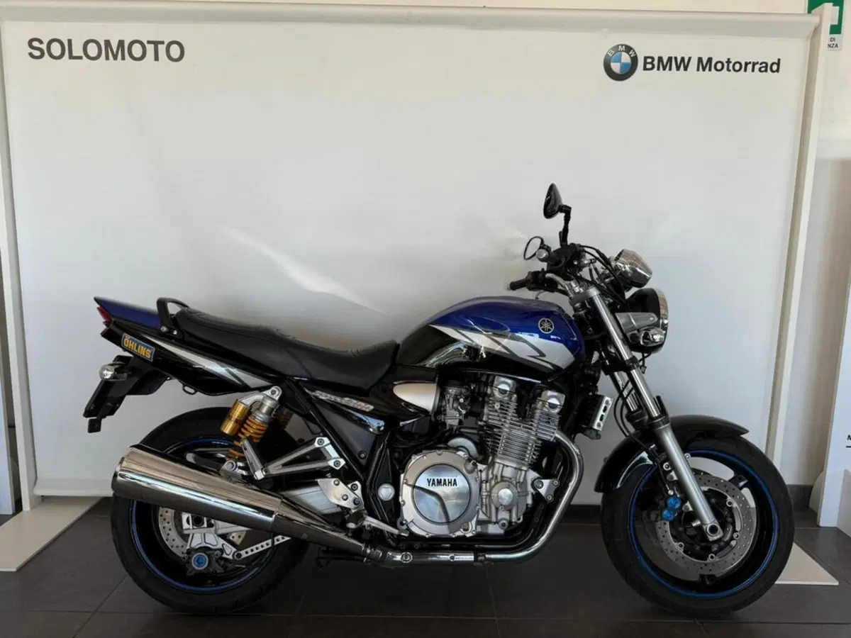 Yamaha XJR 1300 (2002 - 06) (5)