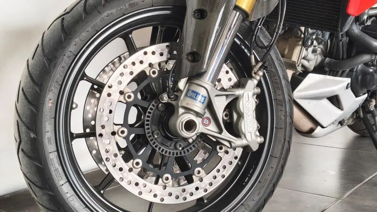 Ducati Multistrada 1200 S Pikes Peak (2010 - 12) (5)