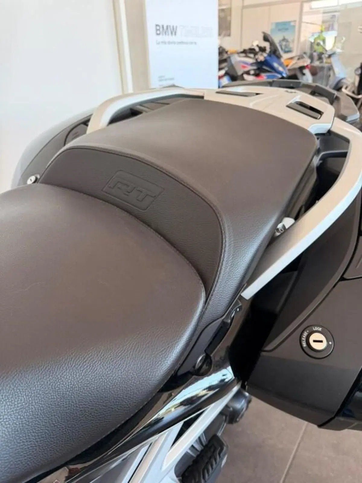 Bmw R 1250 RT (2021 - 25) (8)