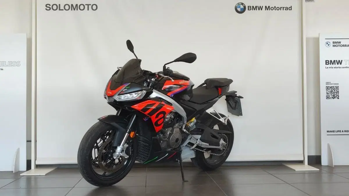 Aprilia Tuono 660 Factory (2022 - 24) (2)