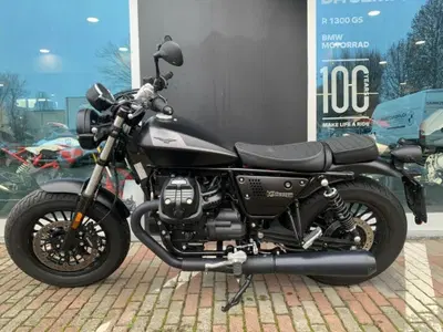 Moto Guzzi V9 Bobber (2021 - 25) usata