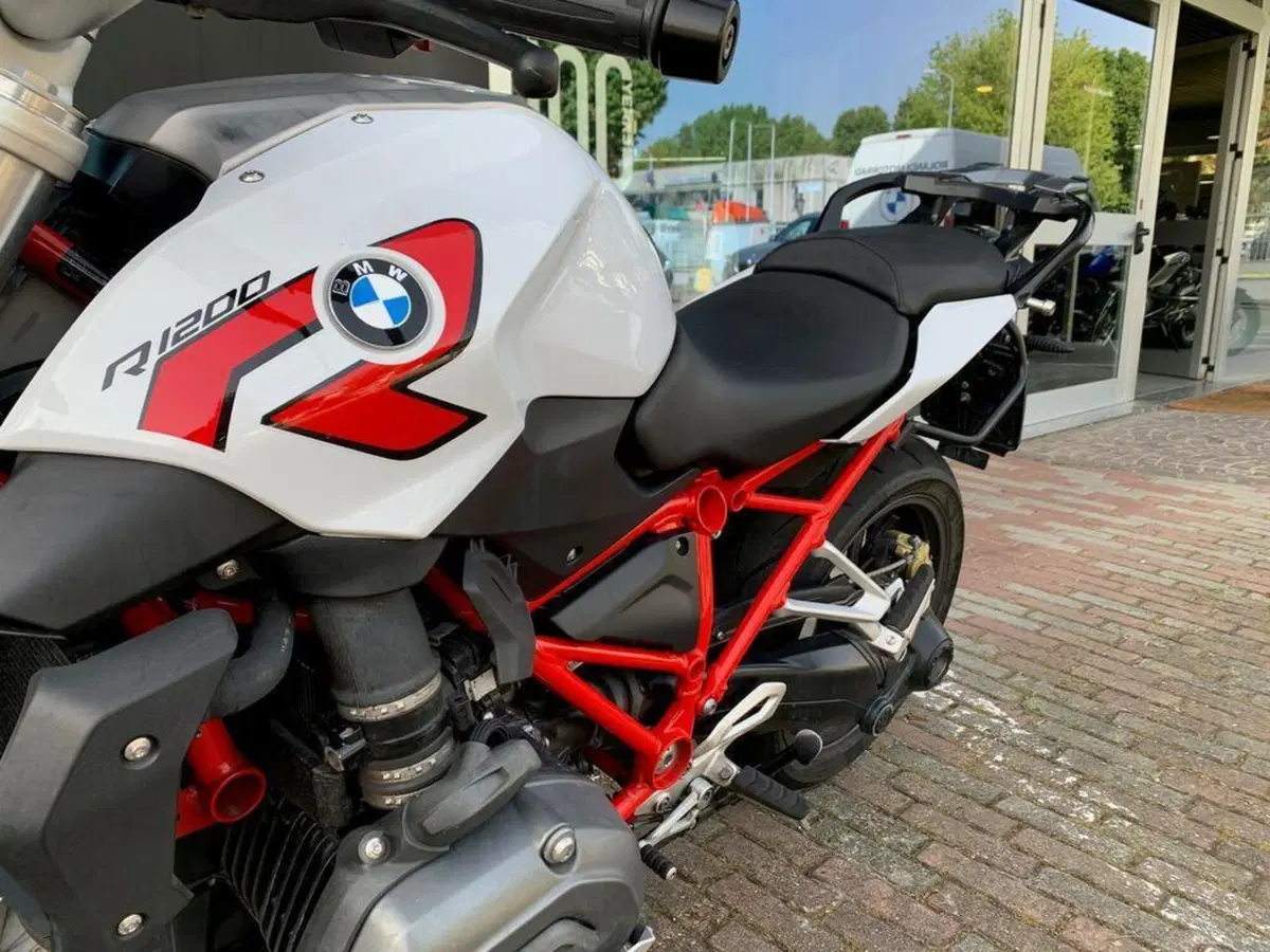 Bmw R 1200 R (2017 - 18) (6)