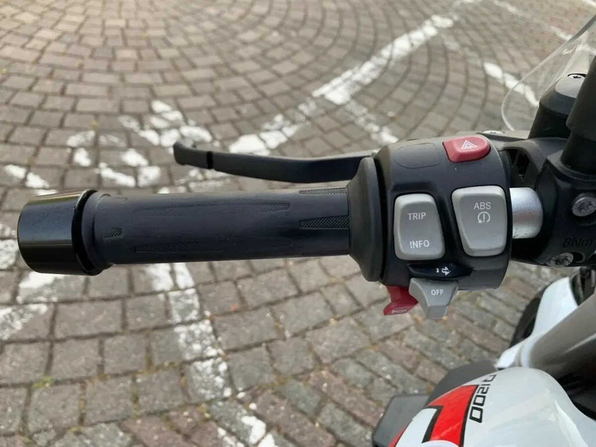 Bmw R 1200 R (2017 - 18) (7)