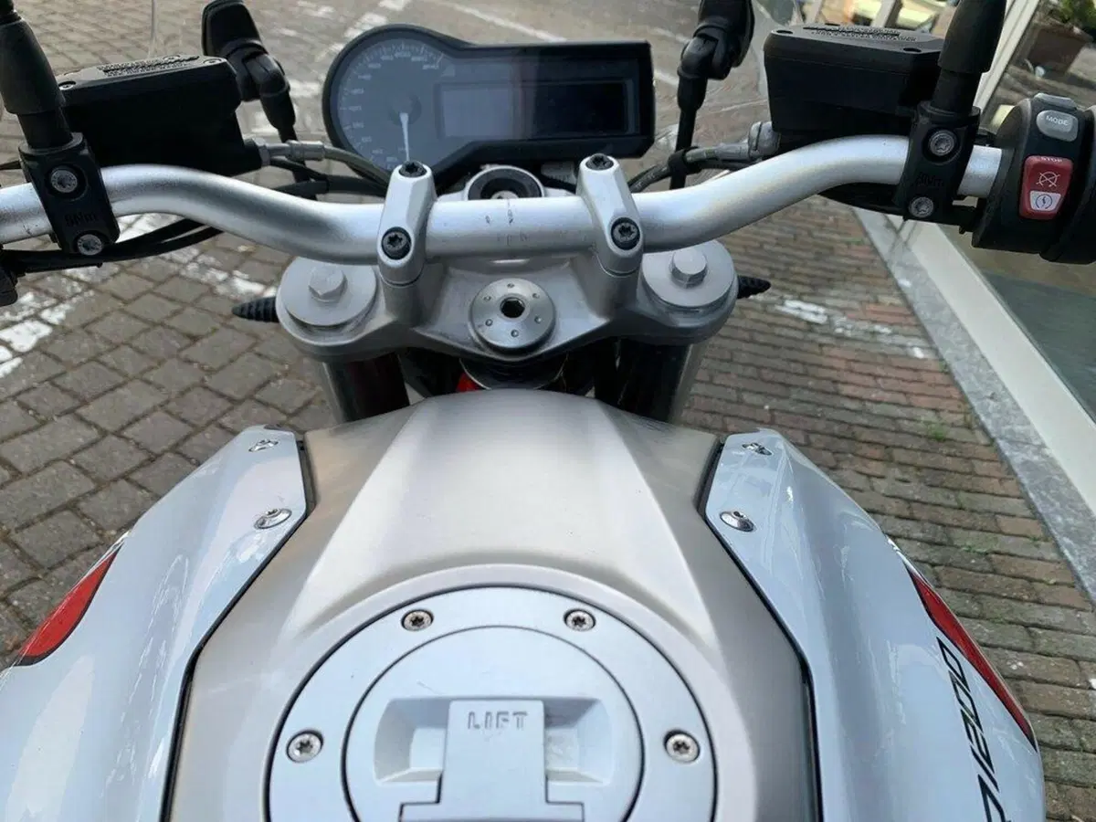 Bmw R 1200 R (2017 - 18) (9)