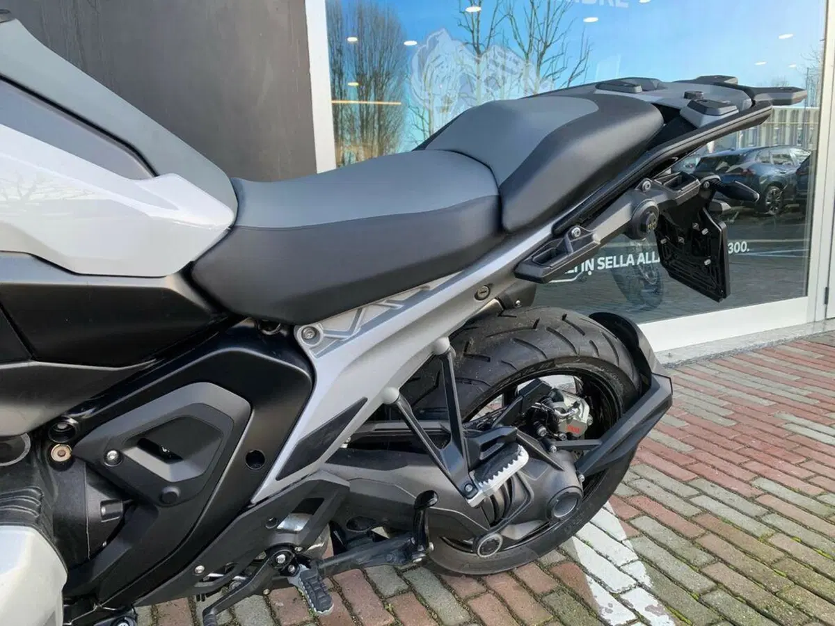 Bmw R 1300 GS (2023 - 26) (4)