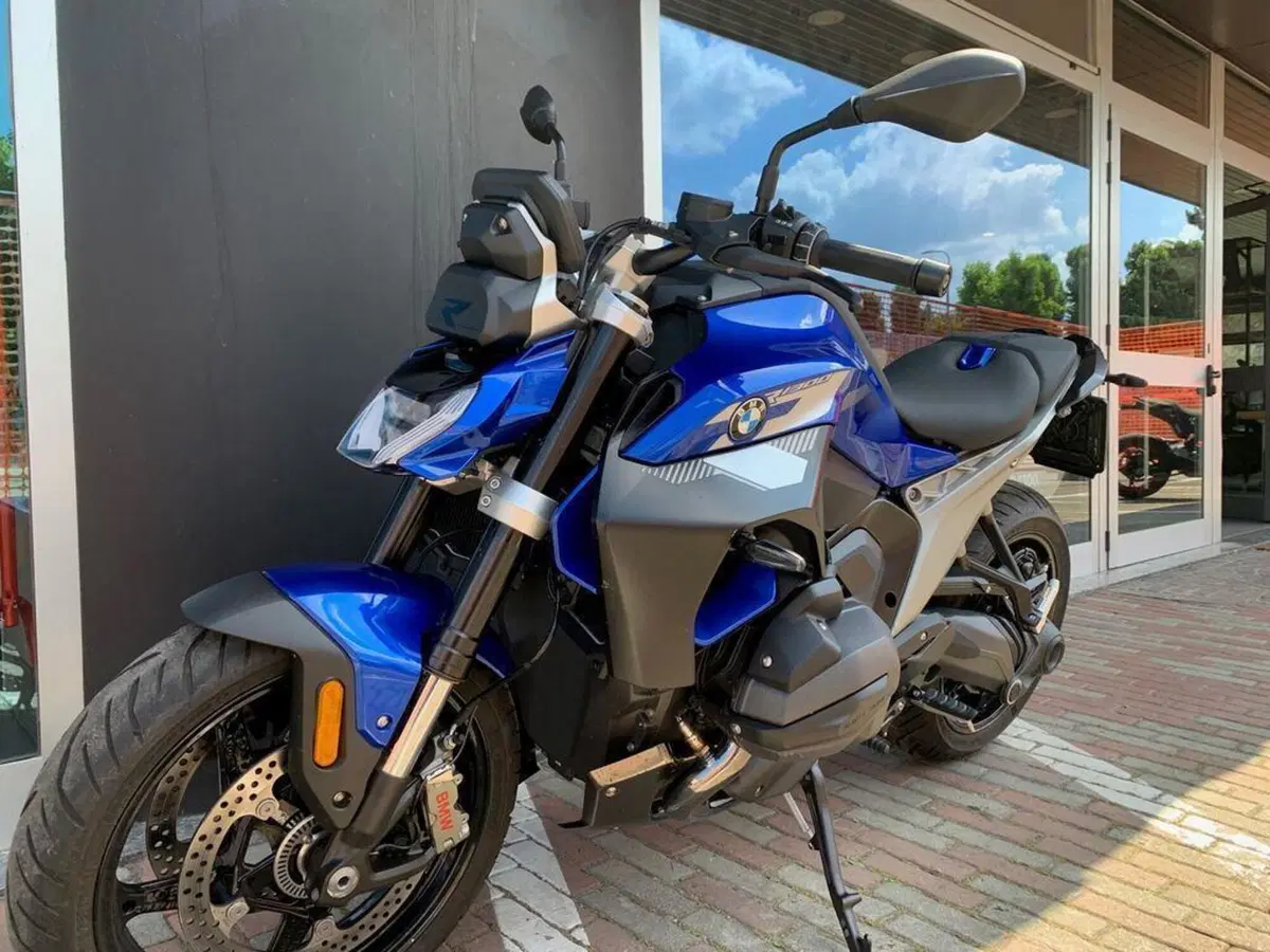 Bmw R 1300 R (2026 - 27) (2)