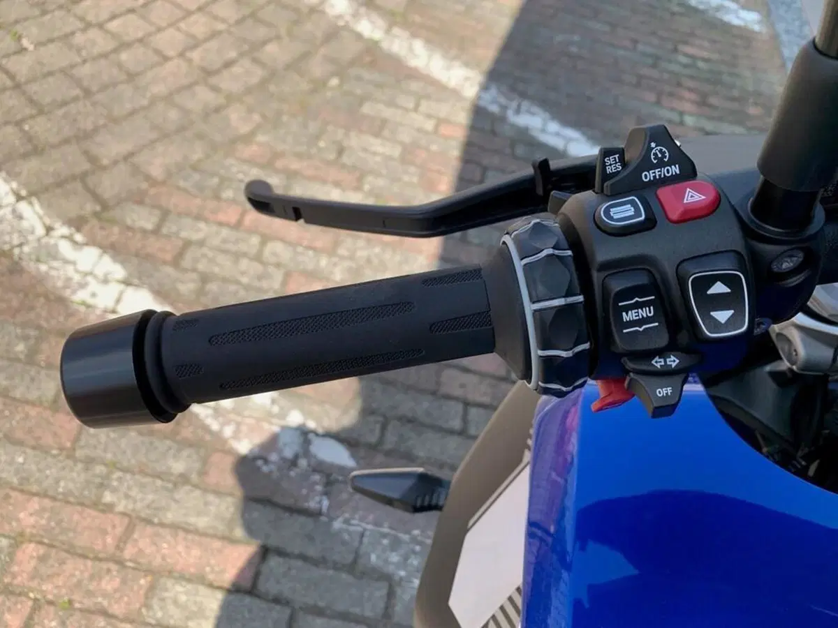 Bmw R 1300 R (2026 - 27) (15)