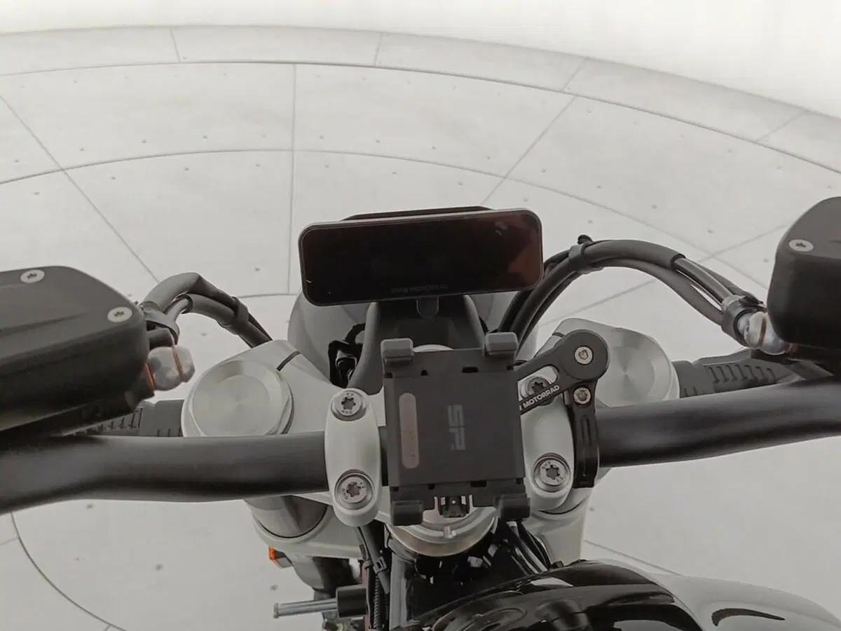 Bmw R 12 (2024 - 26) (11)