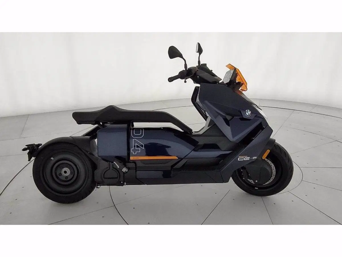 Bmw CE 04 (2021 - 25)