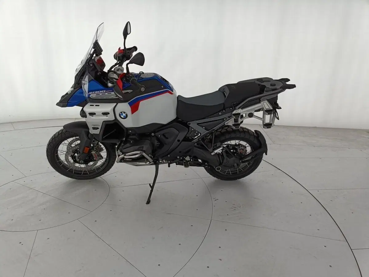 Bmw R 1300 GS Adventure Trophy (2025 - 26) (5)