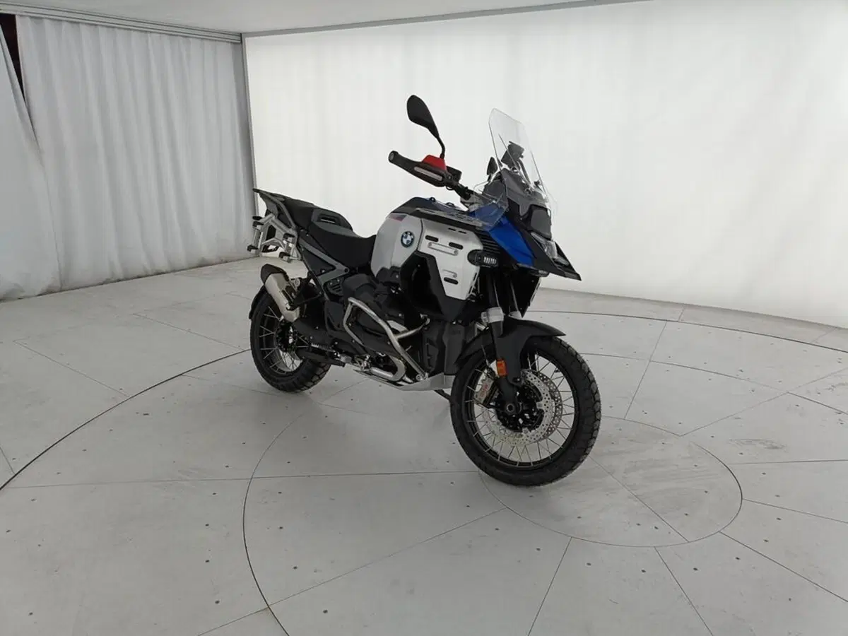 Bmw R 1300 GS Adventure Trophy (2025 - 26) (2)