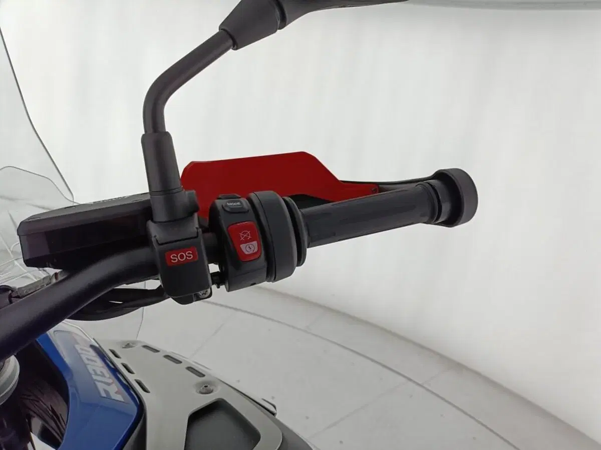 Bmw R 1300 GS Adventure Trophy (2025 - 26) (15)