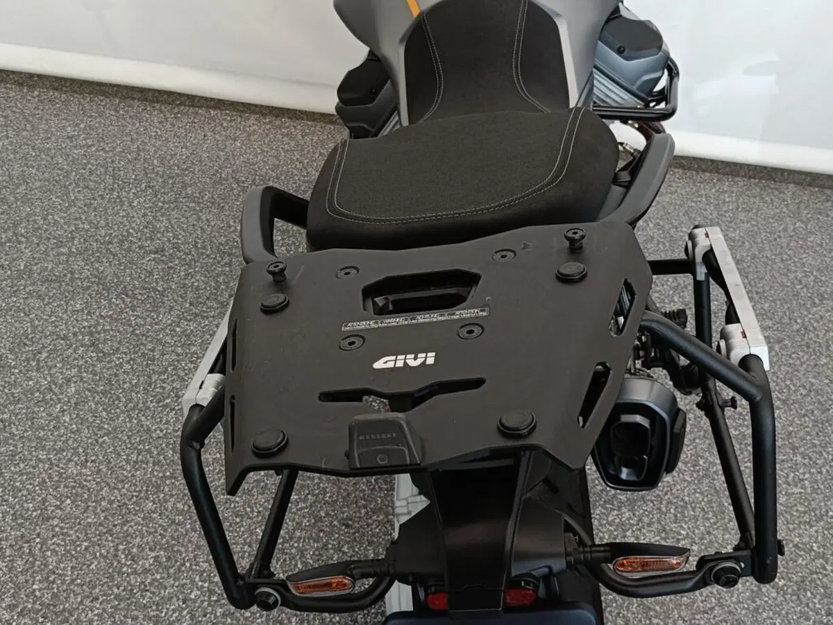 Moto Guzzi Stelvio PFF (2024 - 26) (10)