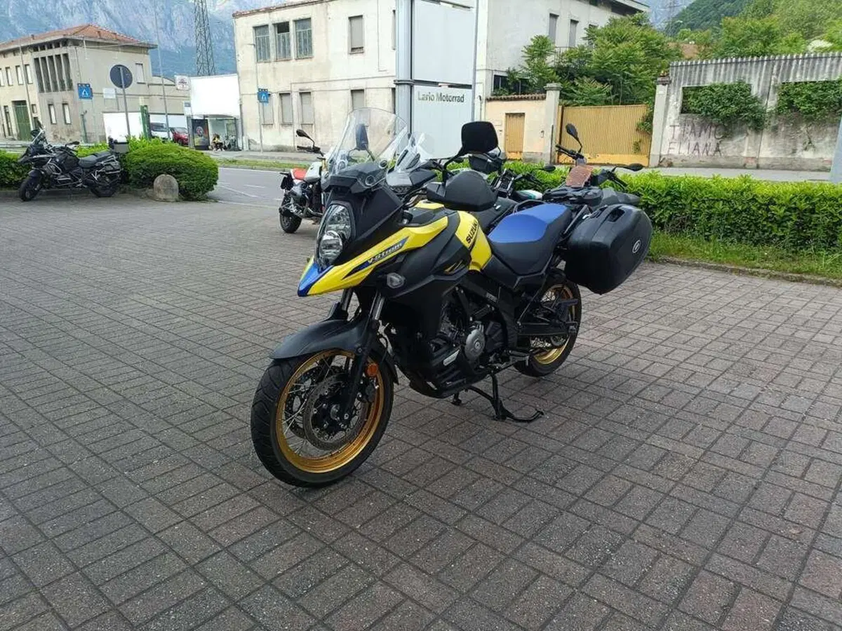 Suzuki V-Strom 650 (2021 - 25) (2)