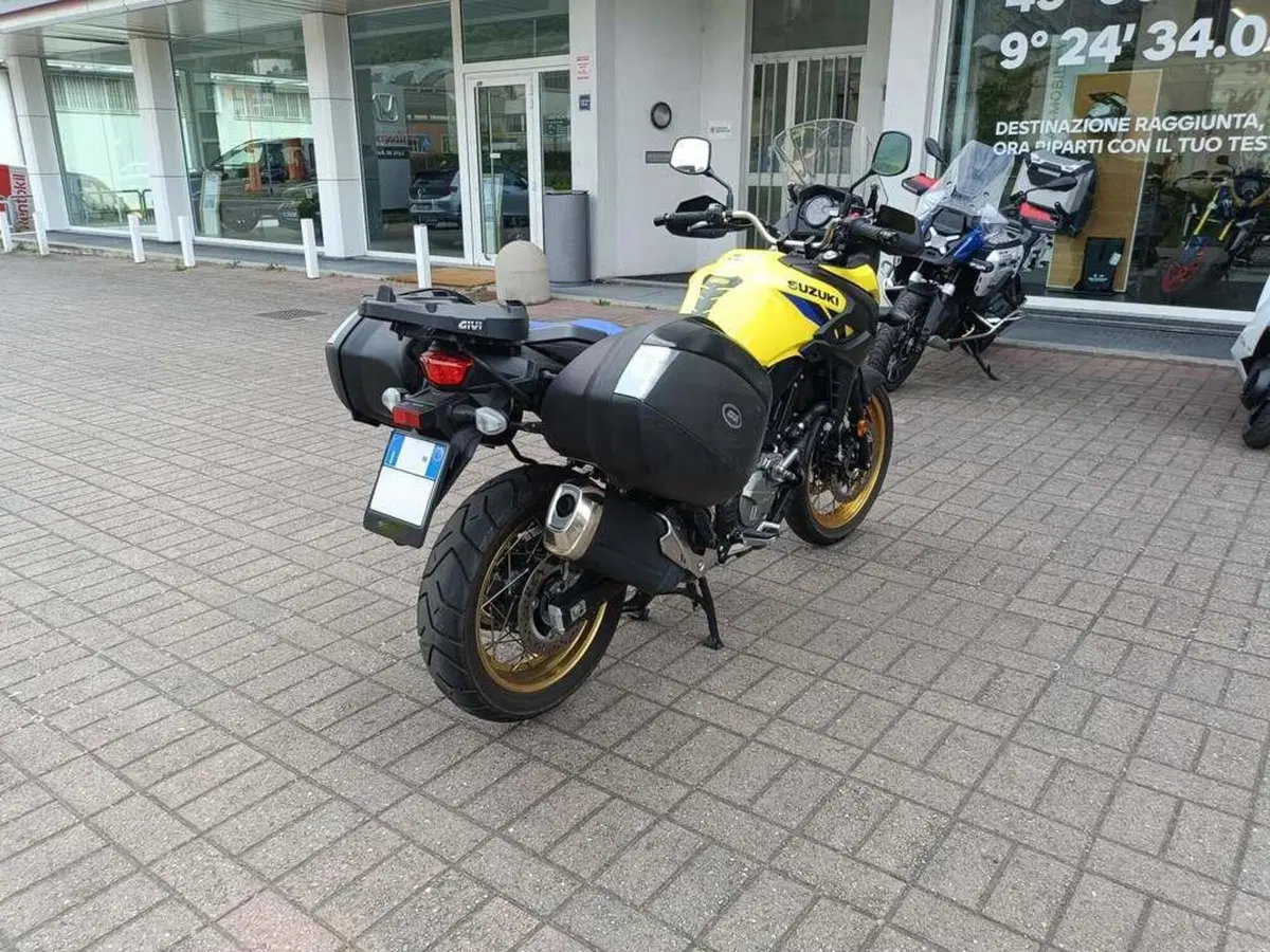Suzuki V-Strom 650 (2021 - 25) (6)