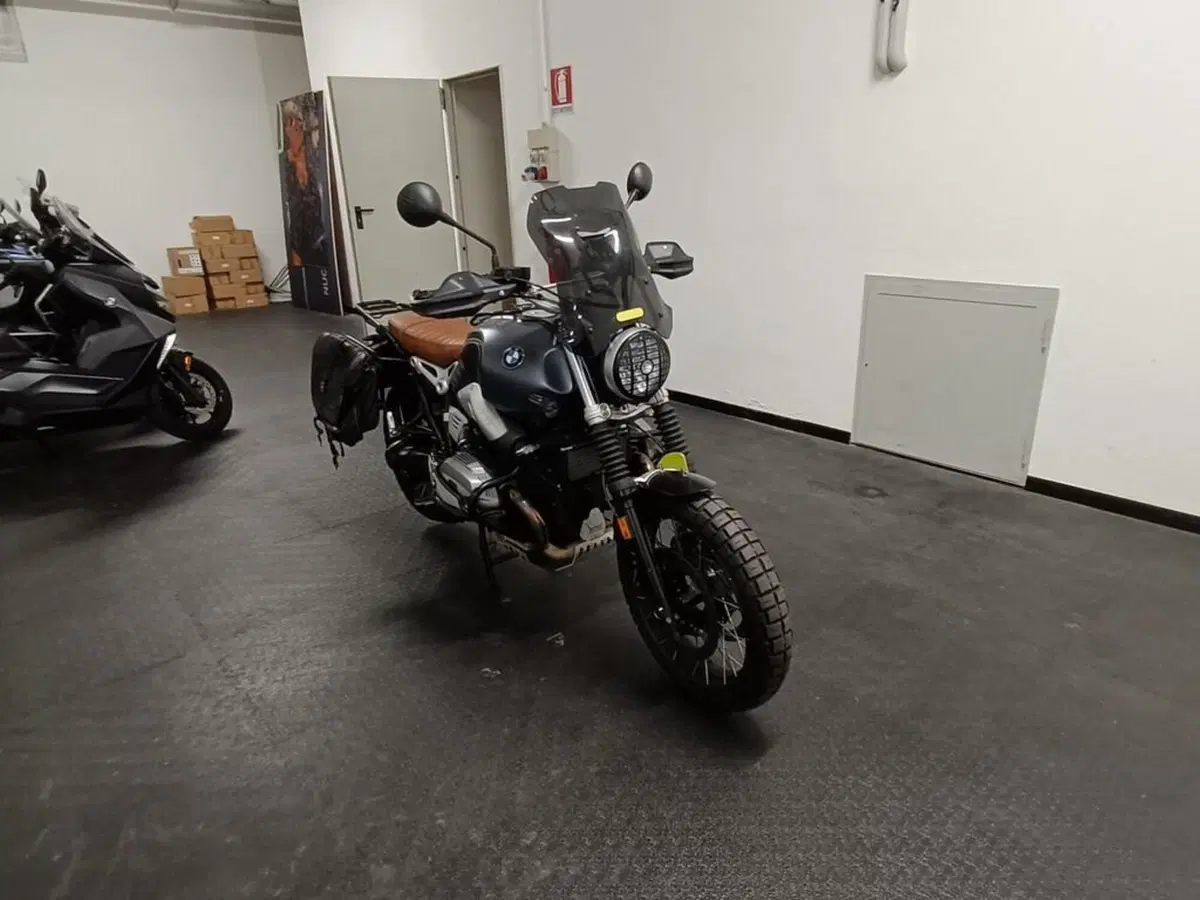 Bmw R nineT 1200 Scrambler (2016 - 20) (4)