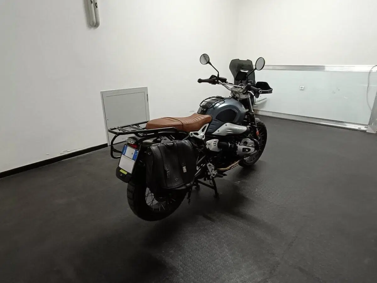 Bmw R nineT 1200 Scrambler (2016 - 20) (6)