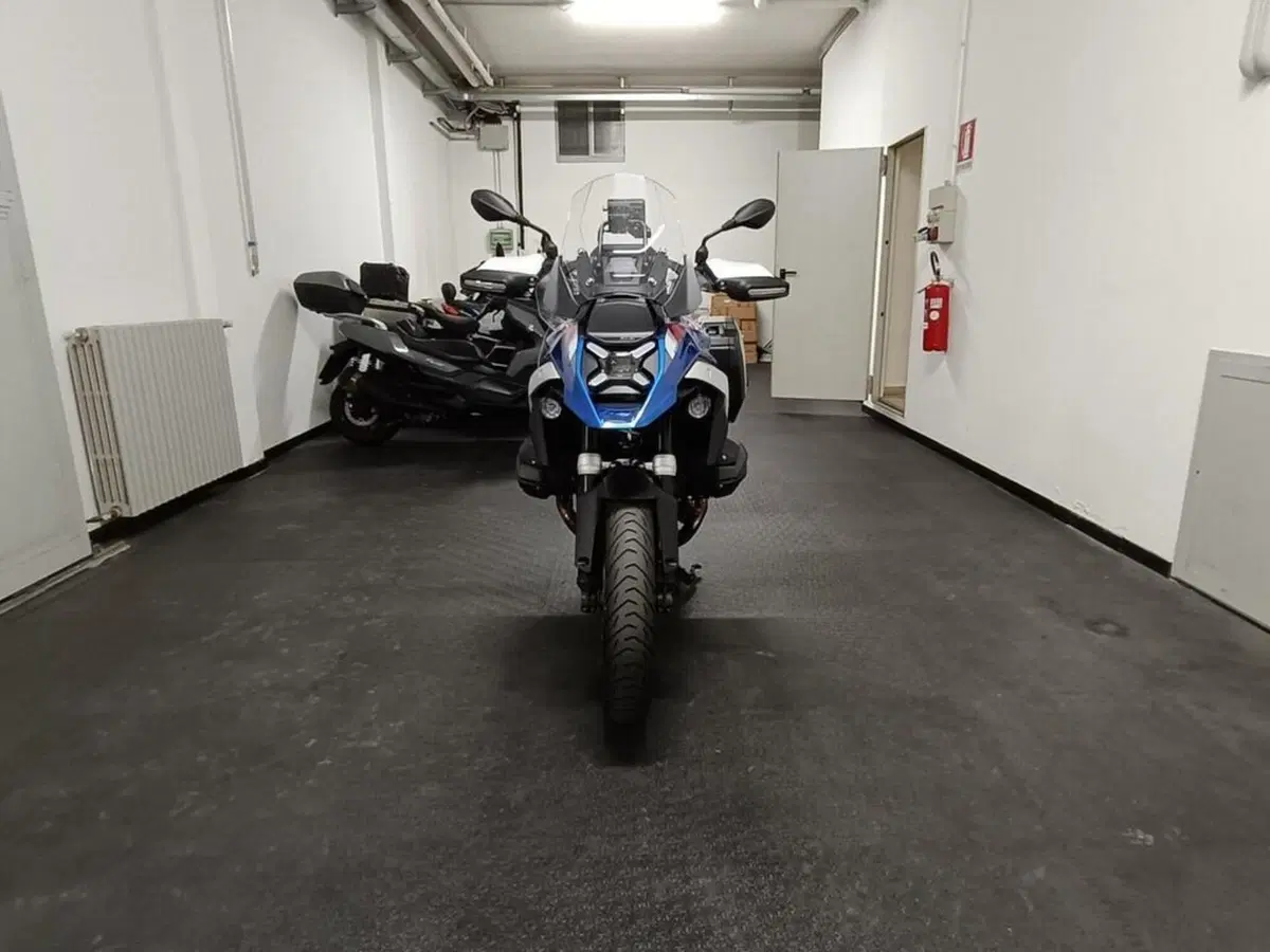 Bmw R 1300 GS Trophy (2023 - 26) (3)