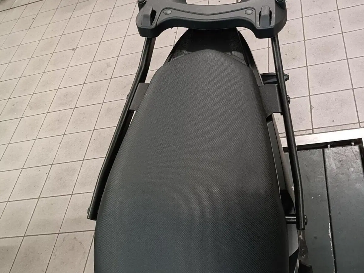 Honda CB 500 X (2021) (10)