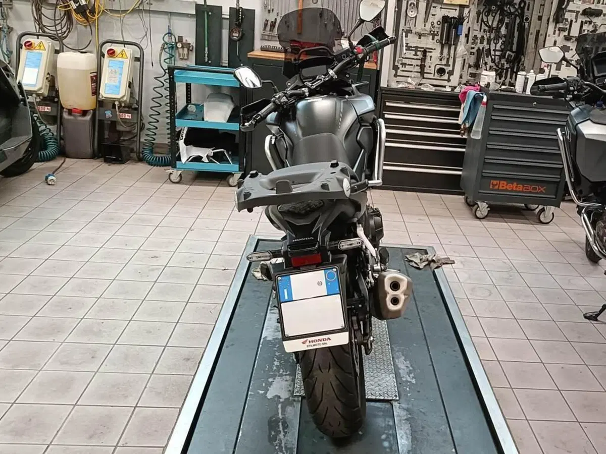 Honda CB 500 X (2021) (3)