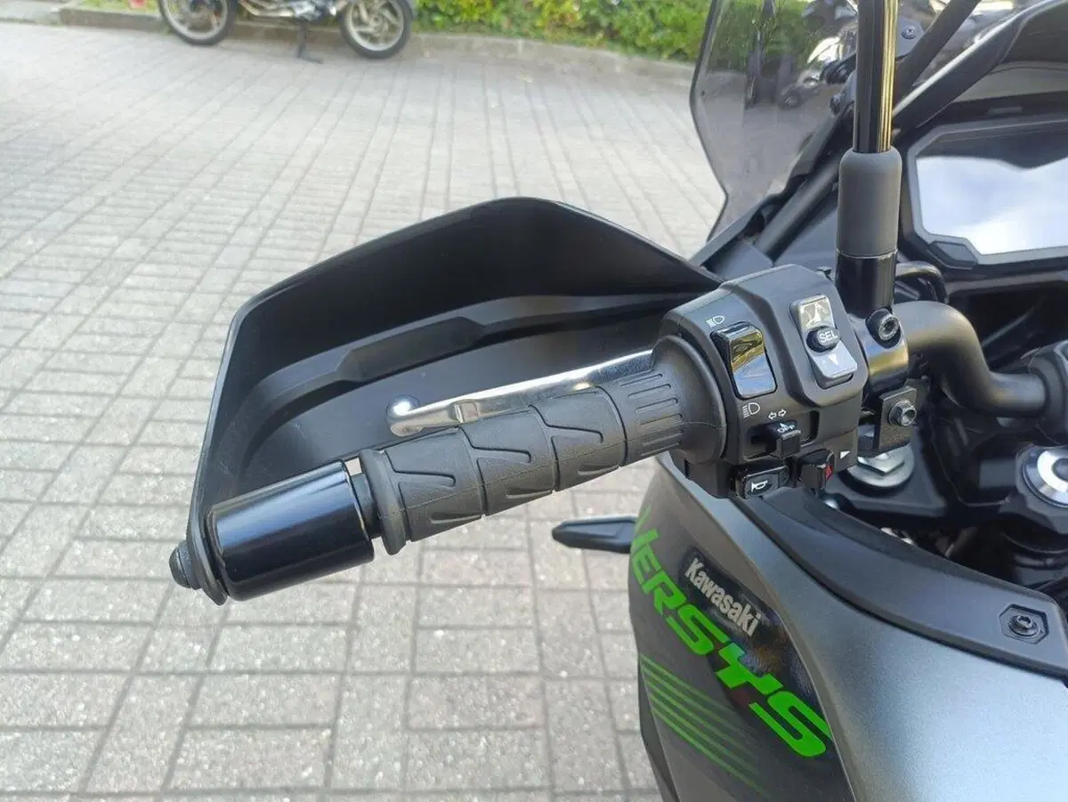 Kawasaki Versys 650 (2025 - 26) (12)