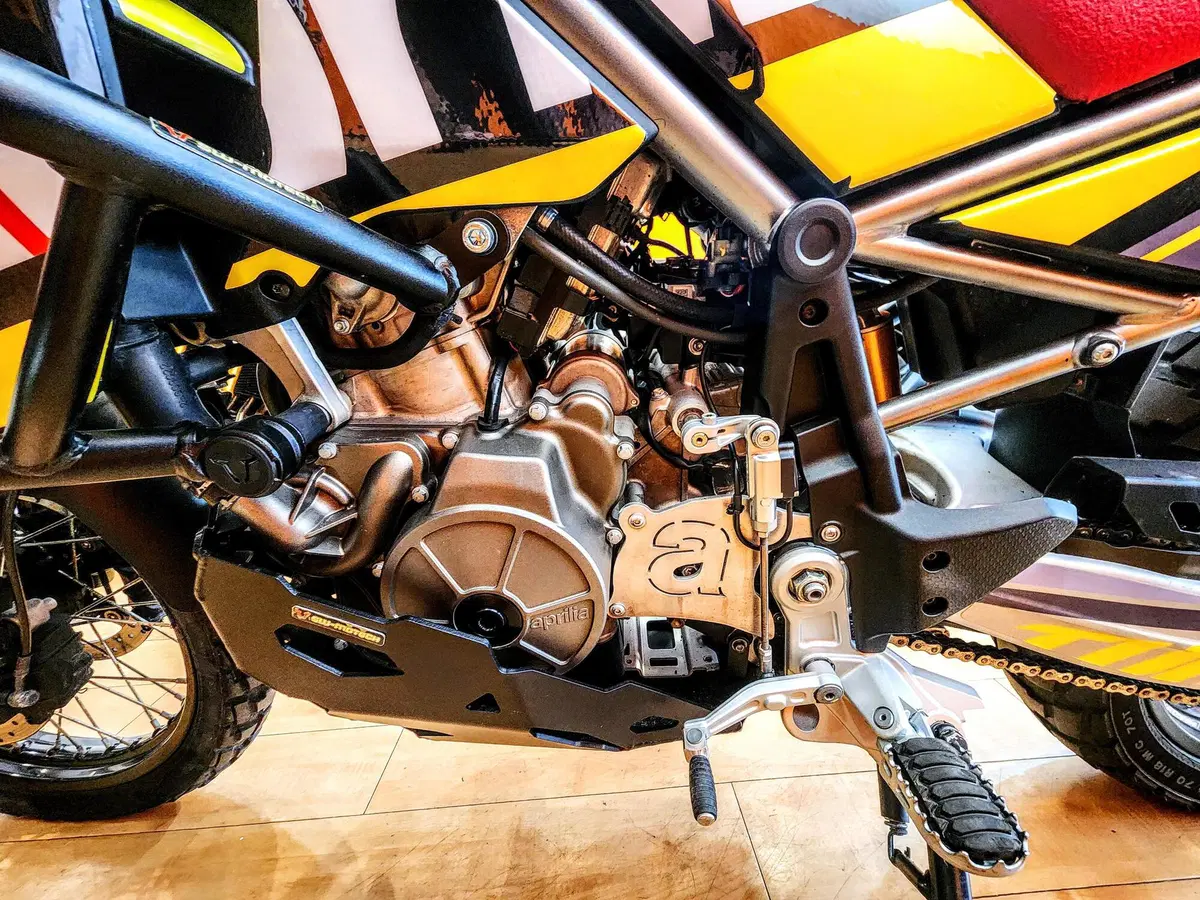Aprilia Tuareg 660 (2022 - 24) (13)