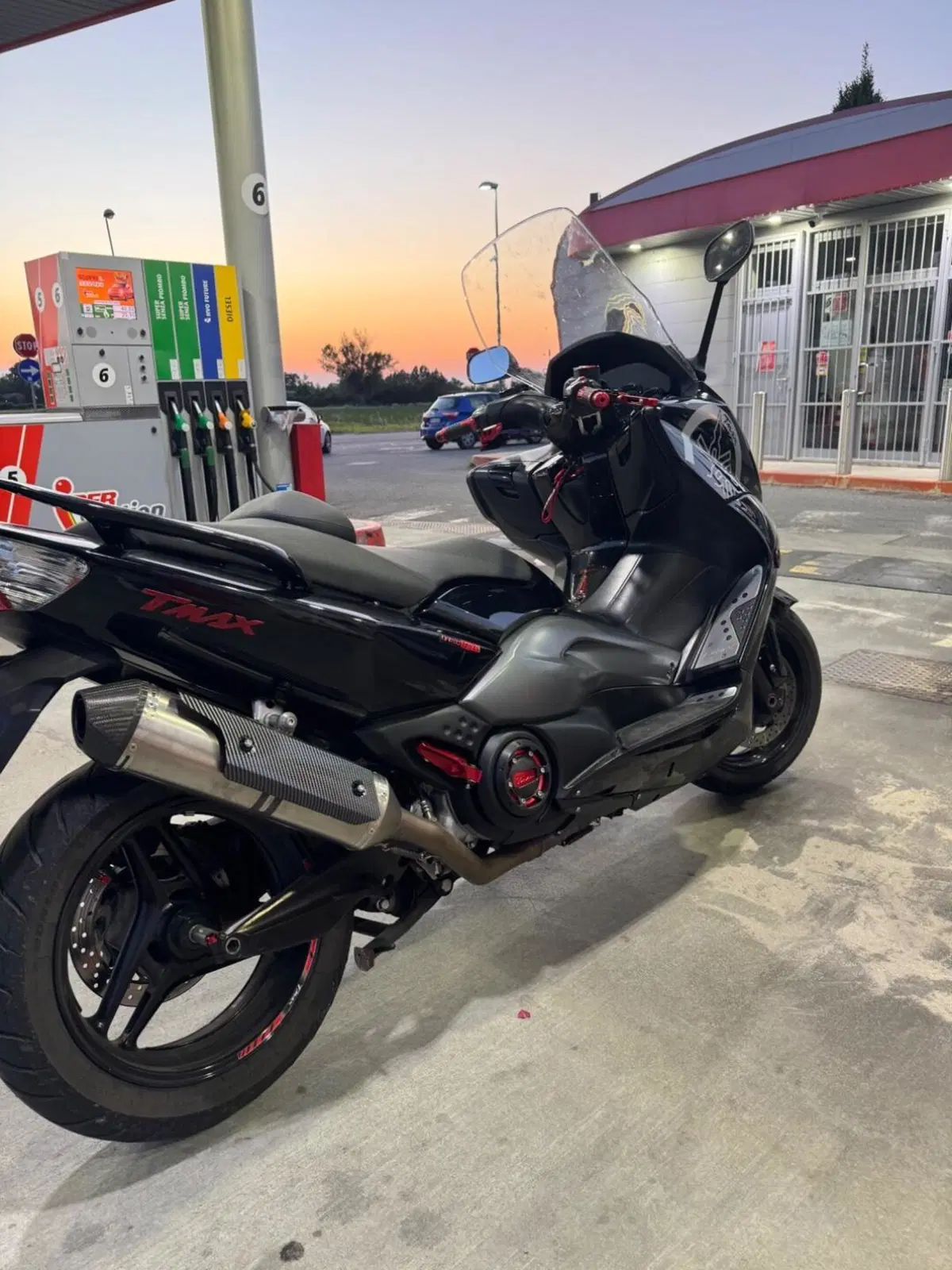 Yamaha T-Max 500 (2008 - 12) (2)