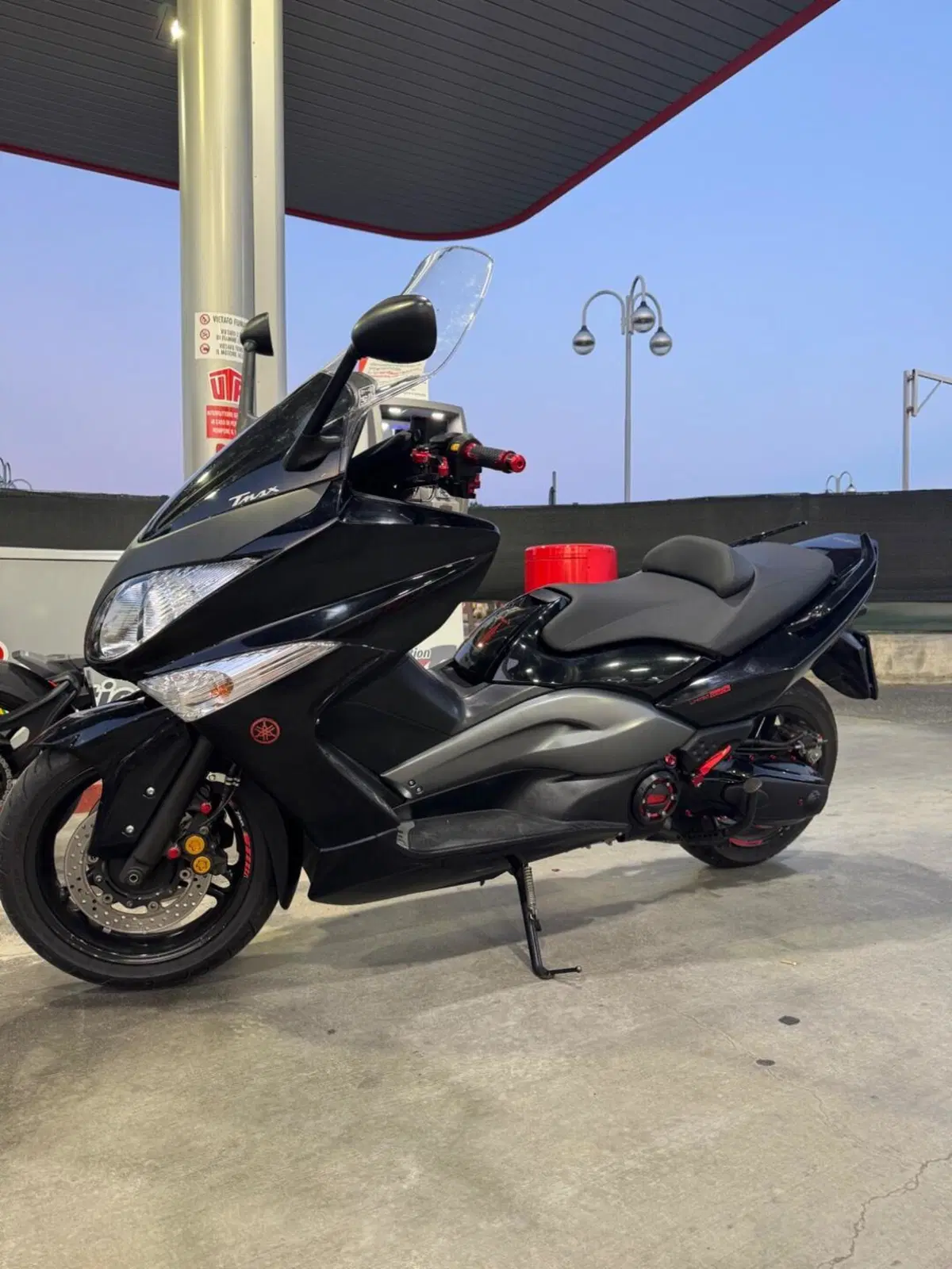 Yamaha T-Max 500 (2008 - 12) (3)