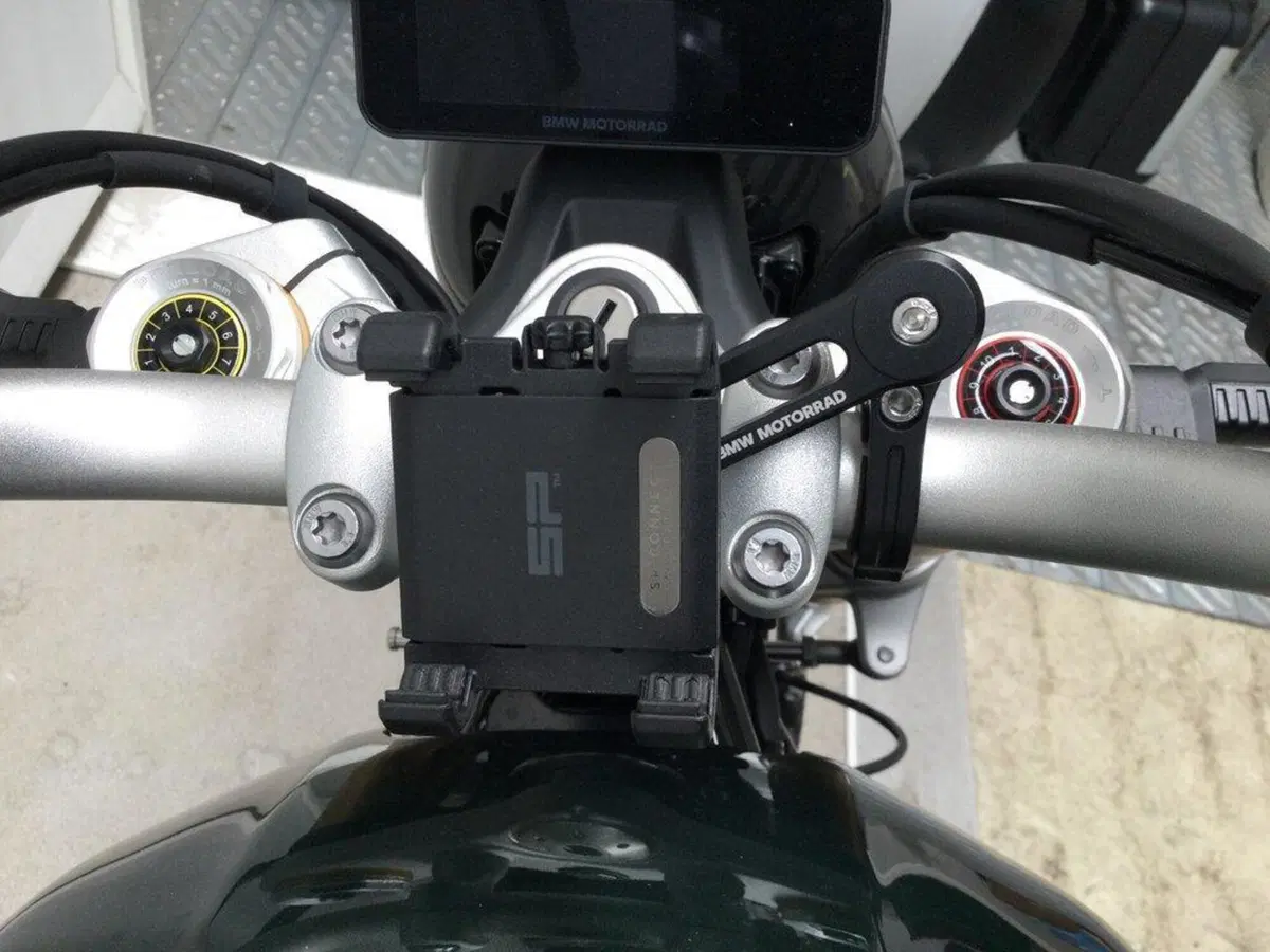 Bmw R 12 nineT (2023 - 26) (3)