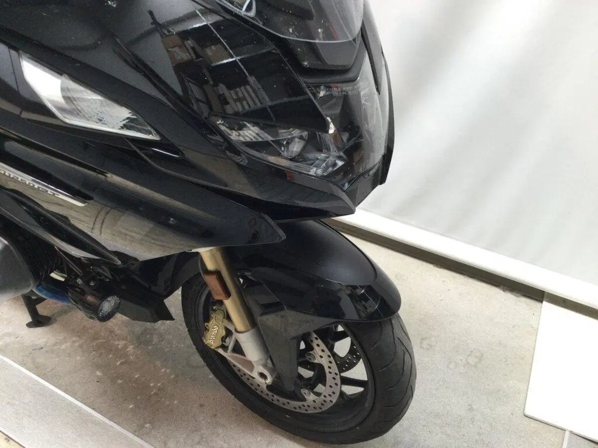 Bmw R 1250 RT (2021 - 25) (4)