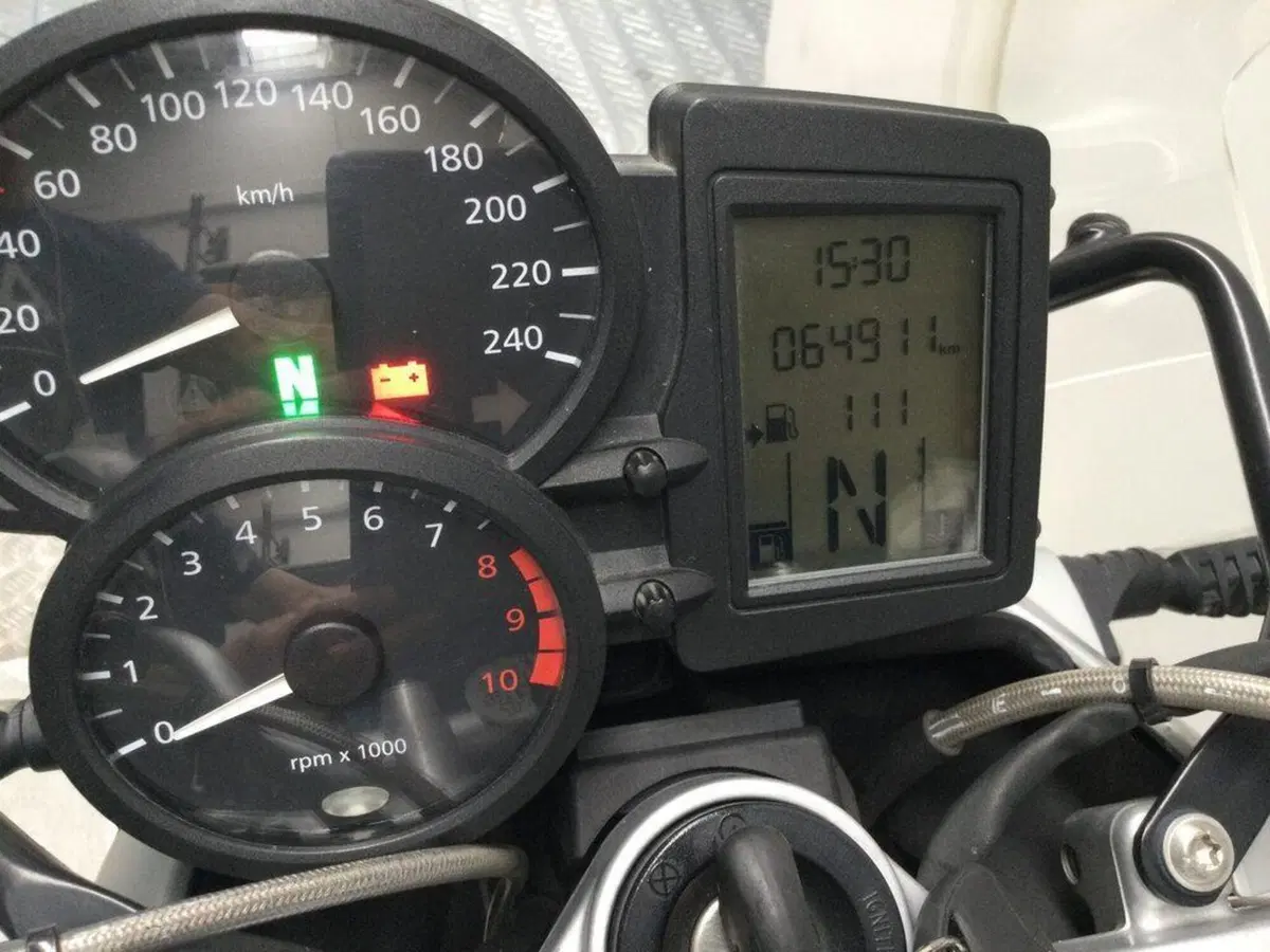 Bmw R 1200 R (2006 - 11) (2)