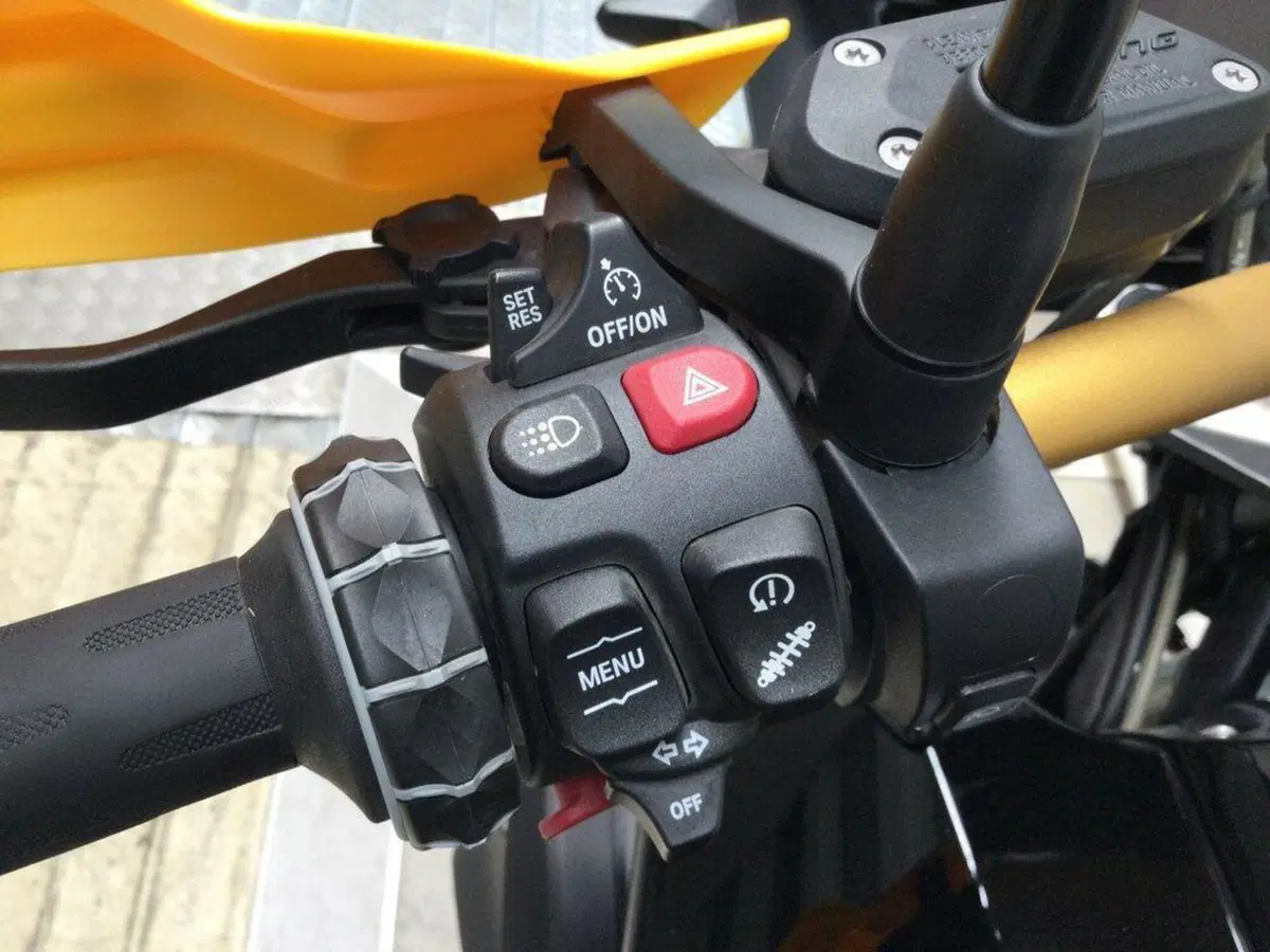 Bmw R 1250 GS (2021 - 24) (12)