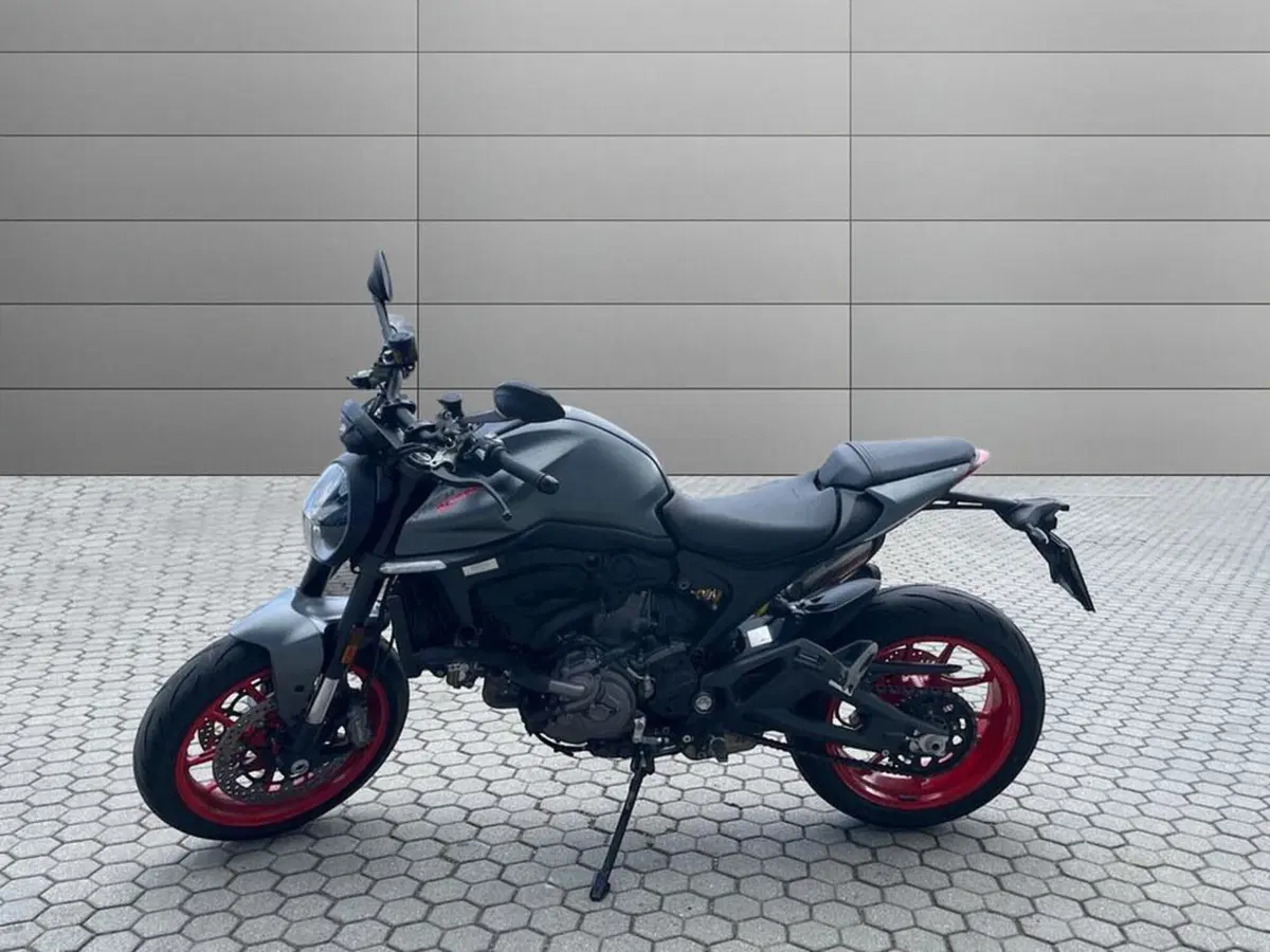 Ducati Monster 937 (2021 - 25)