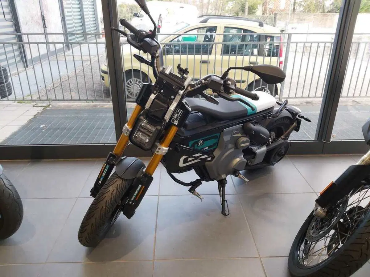 Bmw CE 02 AM (2024 - 26)