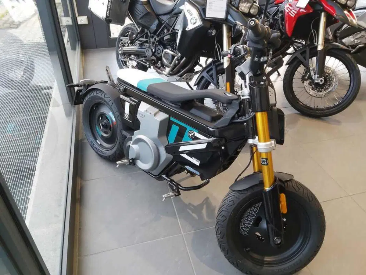 Bmw CE 02 AM (2024 - 26) (3)